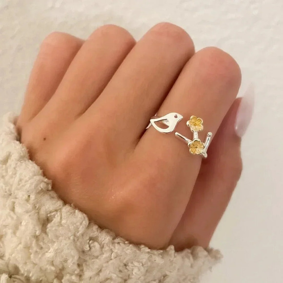 925 Sterling Silver & Gold Two Tone Ring Bird & Flower Minimalist Stackable Ring - Picture 1 of 7
